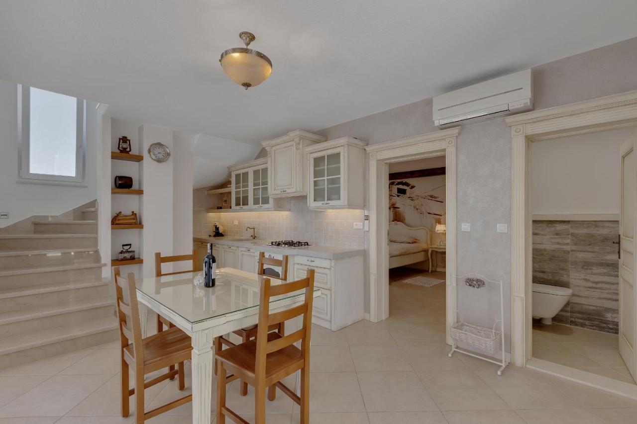 Villa Prestige Baška Voda Eksteriør billede