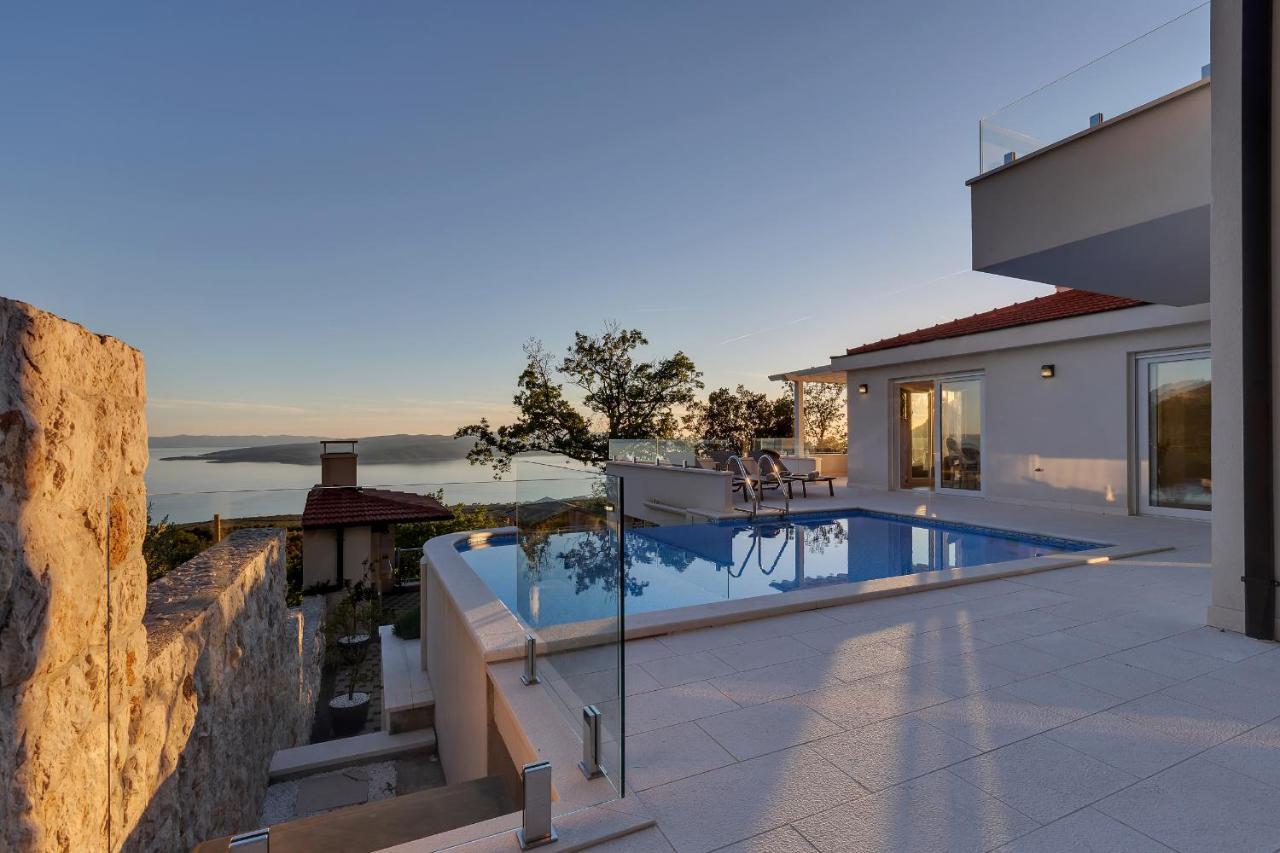 Villa Prestige Baška Voda Eksteriør billede